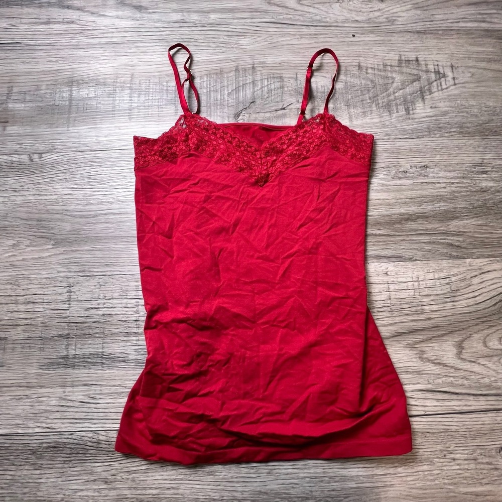 The Limited Camisole Womens Medium‎ Red Lace Trim Adjustable Straps Stretch Top
